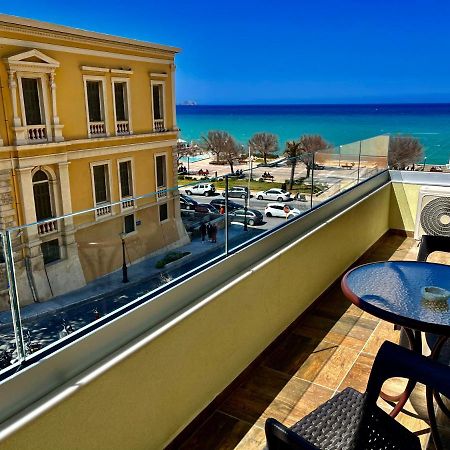 Blue Elegance City Center Heraklion Apartment Esterno foto