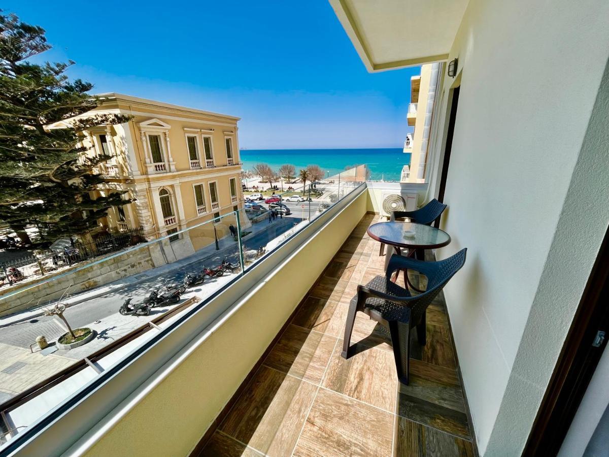 Blue Elegance City Center Heraklion Apartment Esterno foto